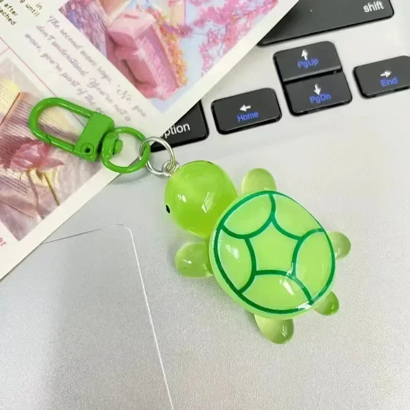1/8Pcs Colorful Luminous Turtle Keychain
